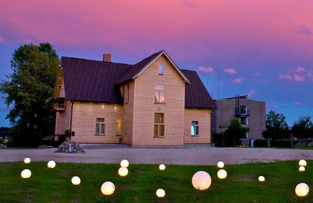 Viesu Maja Janis Hotel Madona Kültér fotó