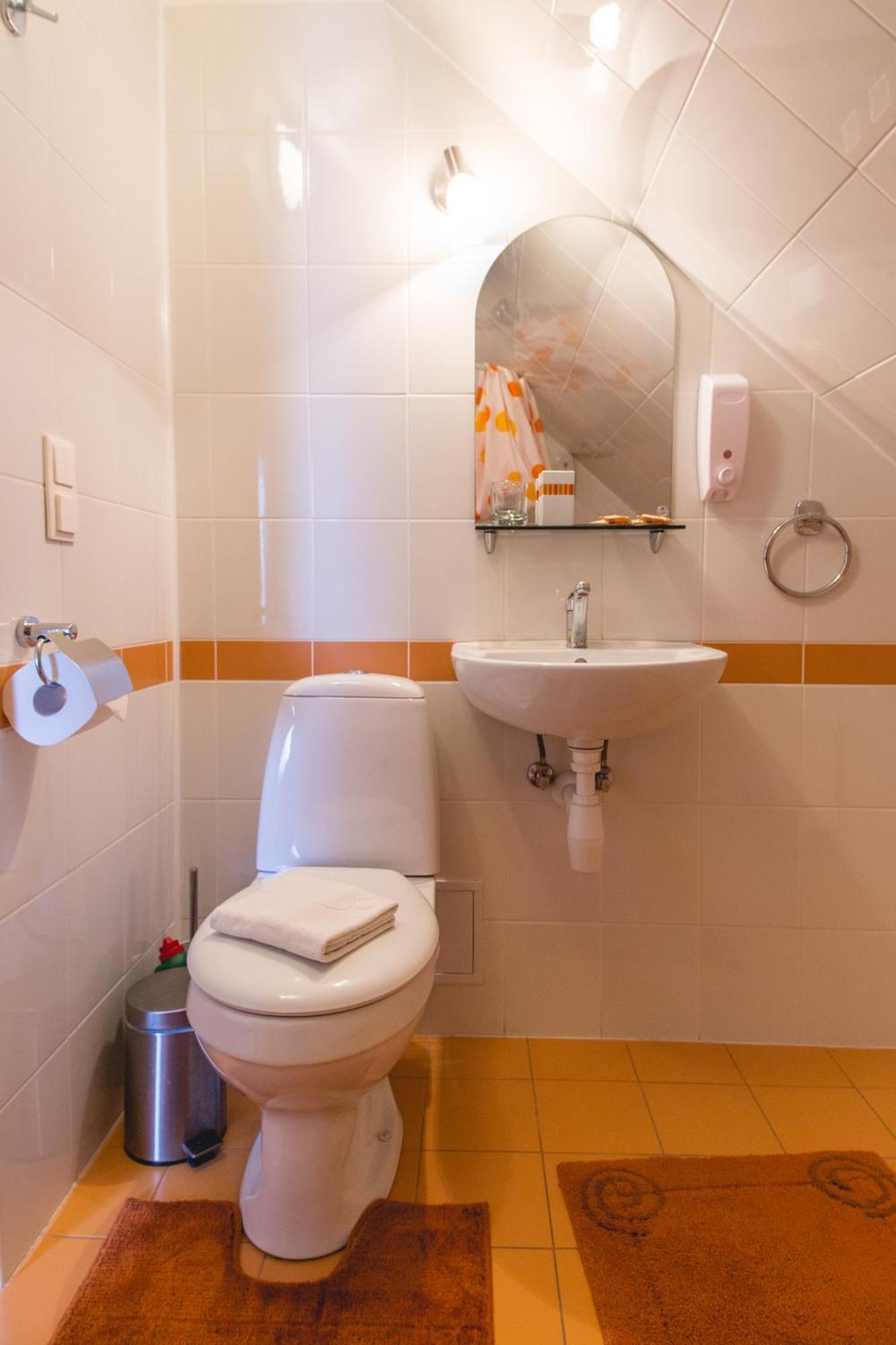 Viesu Maja Janis Hotel Madona Szoba fotó