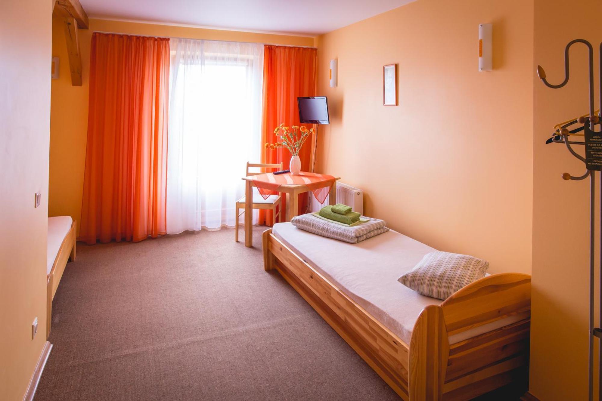 Viesu Maja Janis Hotel Madona Szoba fotó