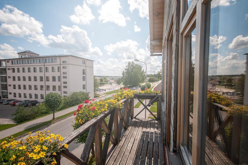 Viesu Maja Janis Hotel Madona Kültér fotó